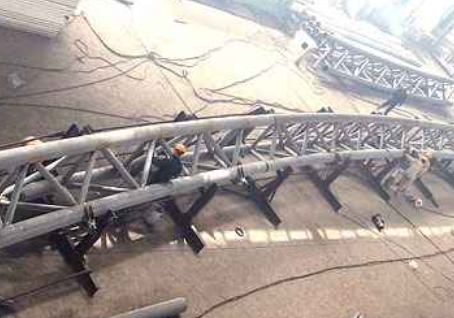 贡嘎多功能体育馆案例